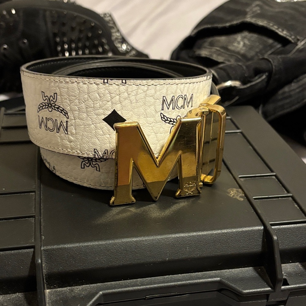 MCM Men's Belt in White with Gold Buckle